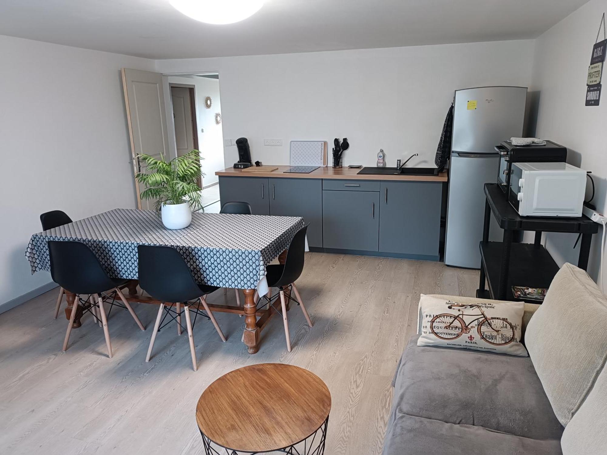 Maison A La Campagne Biras Bagian luar foto