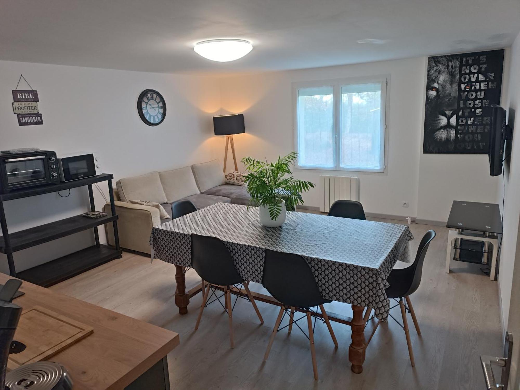 Maison A La Campagne Biras Bagian luar foto